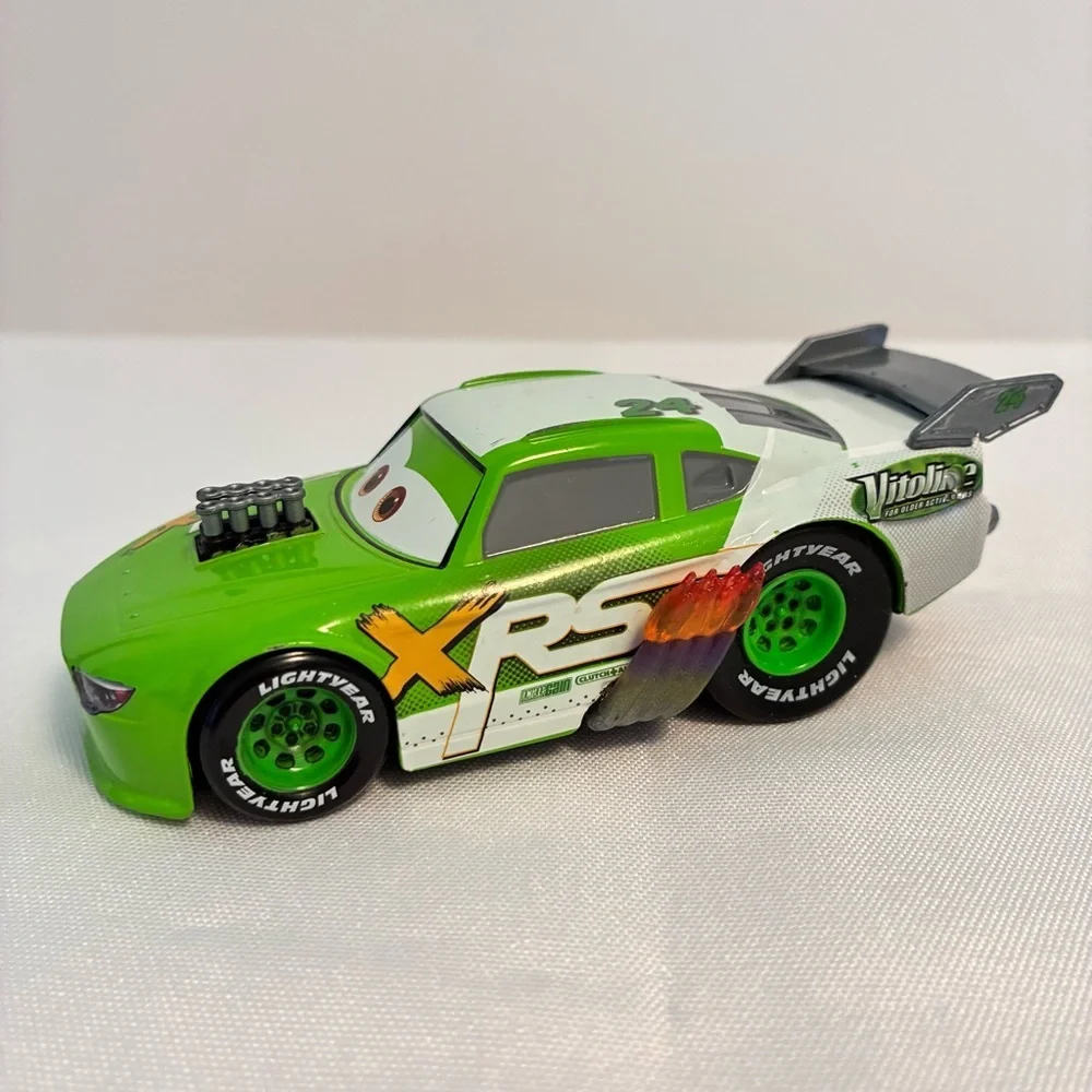Disney Pixar Cars Pull-N-Race Diecast Lightning McQueen Brick Yardly Toy Cars